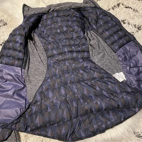 SOLD🌻HOST PICK🌻 Activewear 6/3/23 🎉Lululemon Fluff Off Jacket - Picture 13 of 16